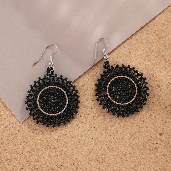 Carise Circle Oorbellen - Zwart | 5,3 x 3,5 cm