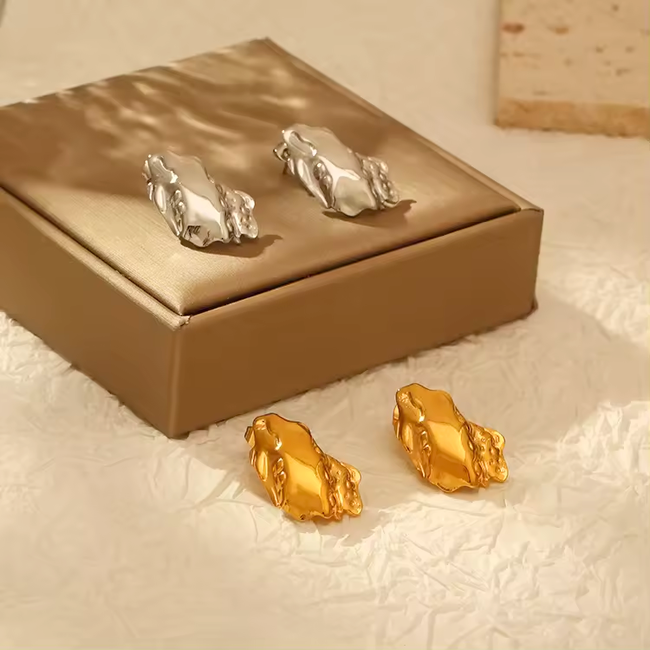 Oorbellen Sculpture - Zilverkleurig | 2,6 x 1,8 cm | Stainless Steel