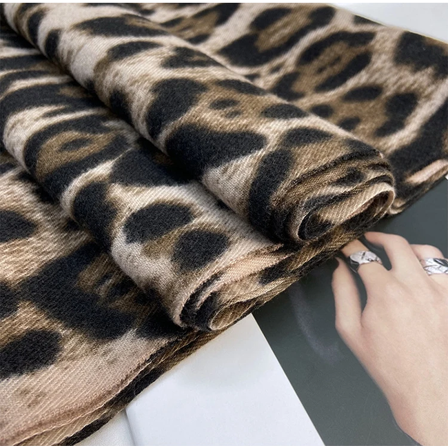 Winter Sjaal - Luipaard Beige | 180 x 70 cm | Polyester