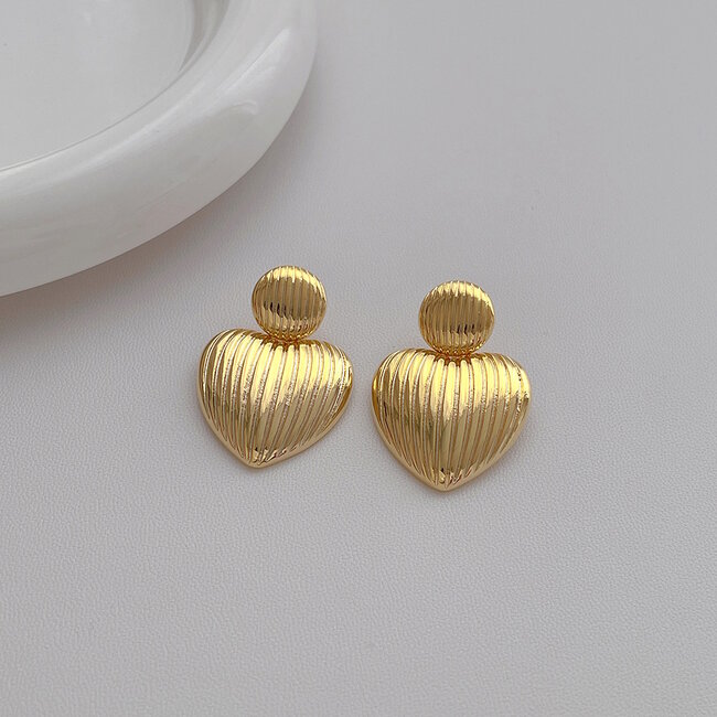 Oorbellen Striped Heart - Goudkleurig | 3,5 x 2,5 cm | Stainless Steel