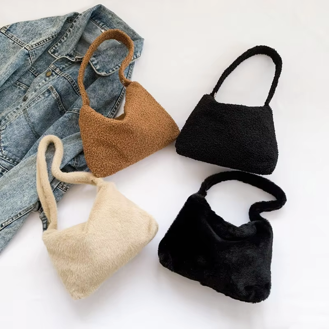 Boucle Tasje - Zwart | 27 x 20 x 4 cm | Polyester / Acryl