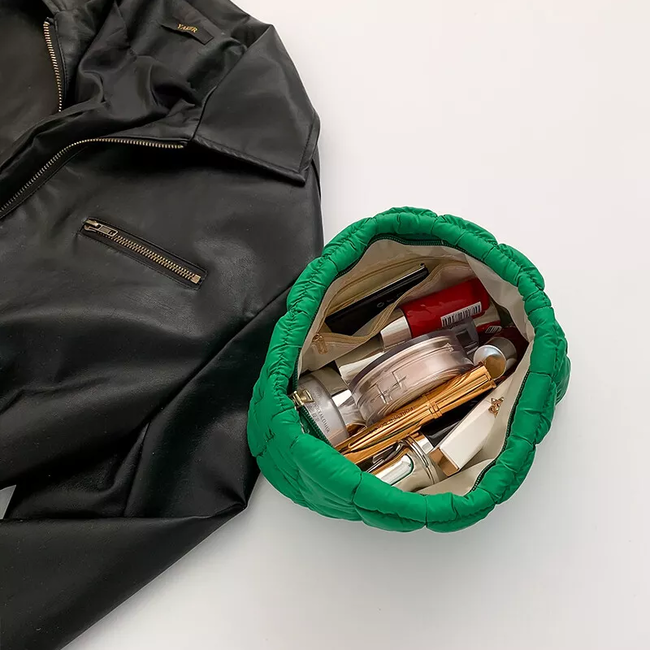 Toilettas Puffer - Groen | Clutch / Make-Up Tas | 26,5 x 16,5 cm