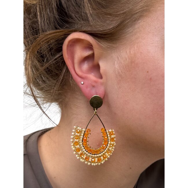 Lizz Oorbellen | Oranje / Goud | 5,6 x 4,4 cm