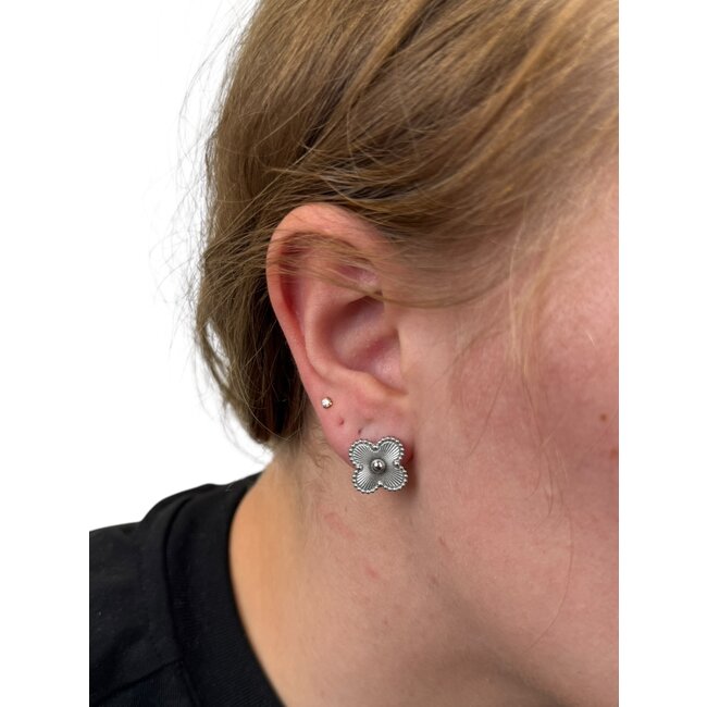 Clover Oorbellen - Zilverkleurig | 1,2 x 1,2 cm | Stainless Steel