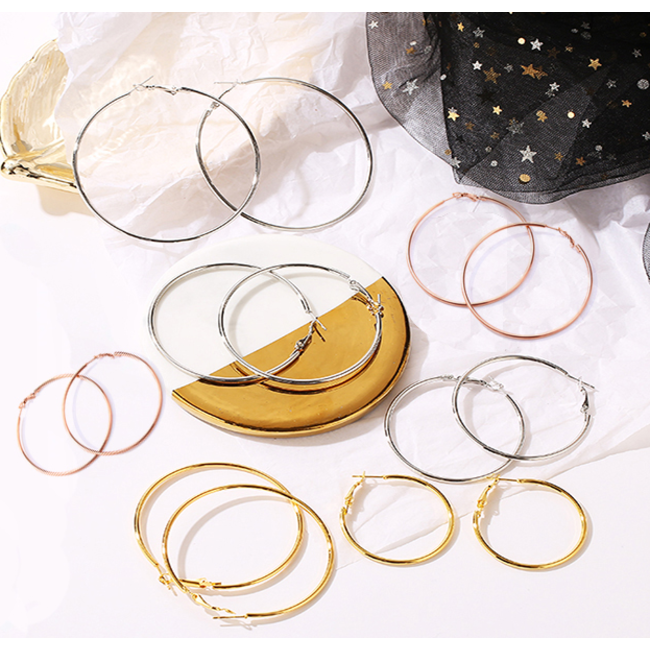 Oorringen 40 mm | Goudkleurig | Clipsluiting | Ronde Buis