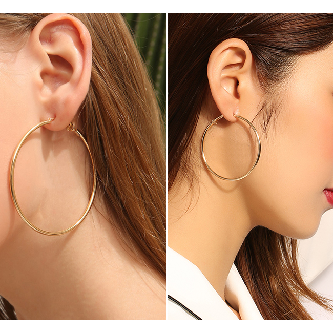 Oorringen 60 mm | Goudkleurig | Clipsluiting | Ronde Buis