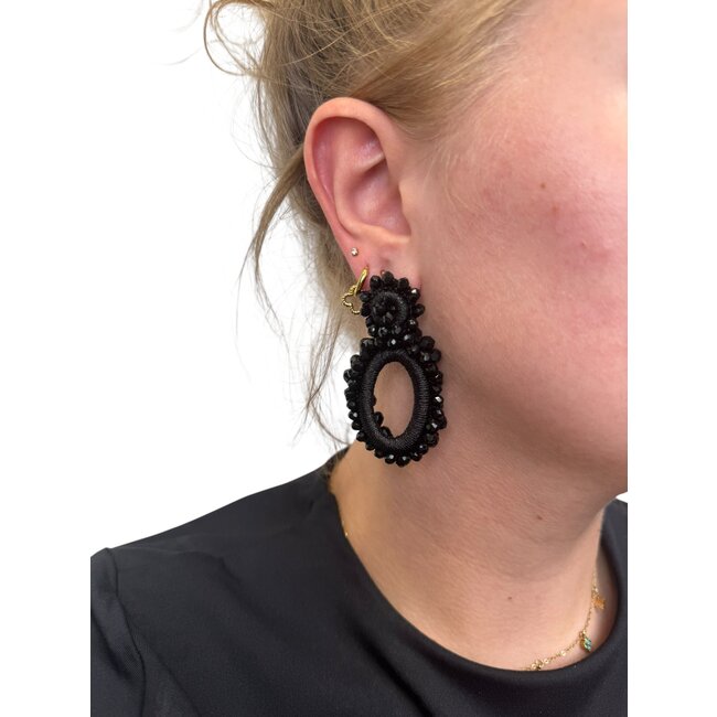 Bella Beads Oorbellen - Zwart | 6,5 x 4 cm