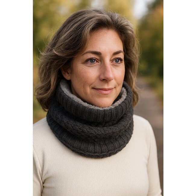 Gebreide Colsjaal Coffee | Teddy Voering | Fashion Favorite