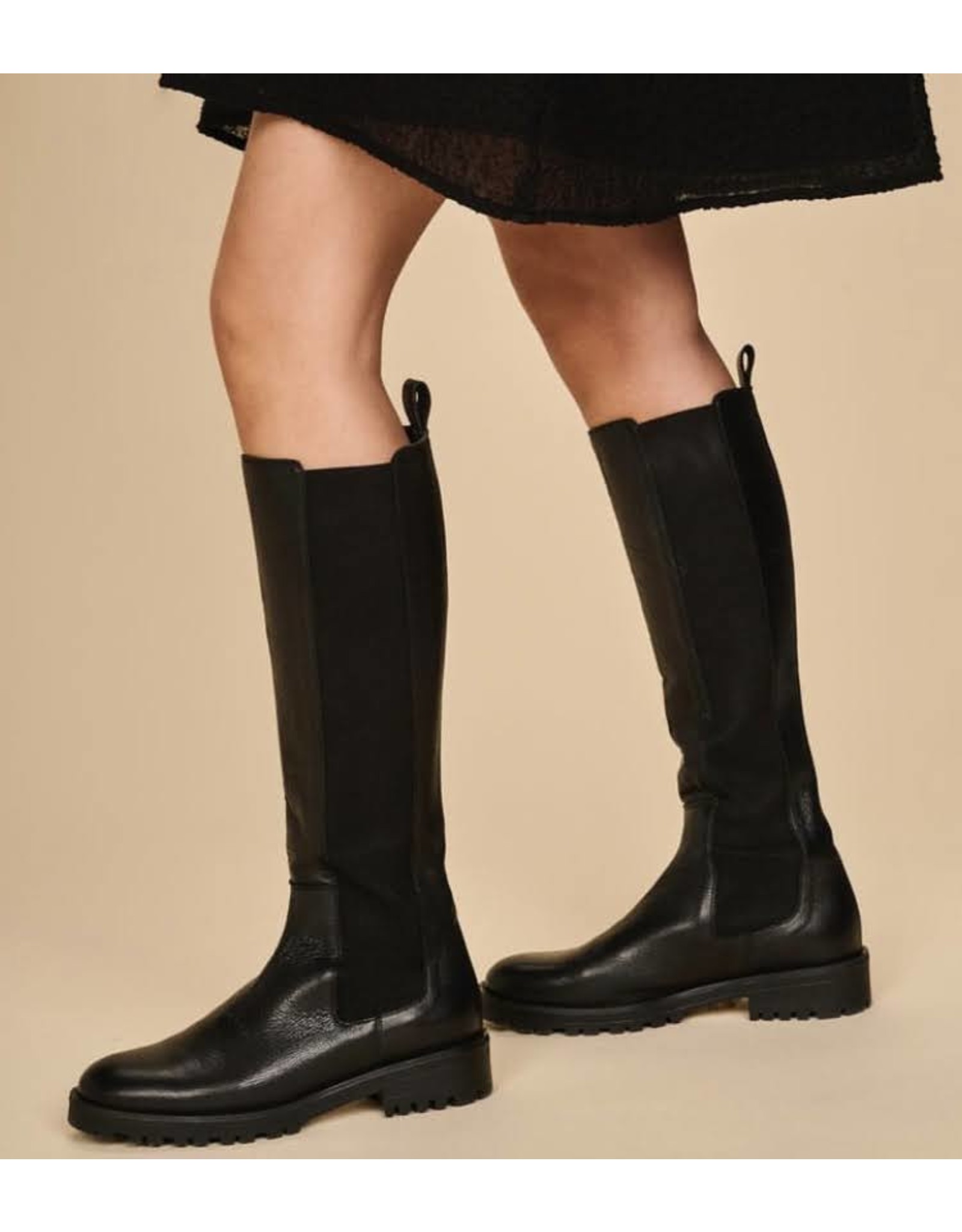 MARCH23 CASTING BLACK GRAINED LEATHER BOOTS