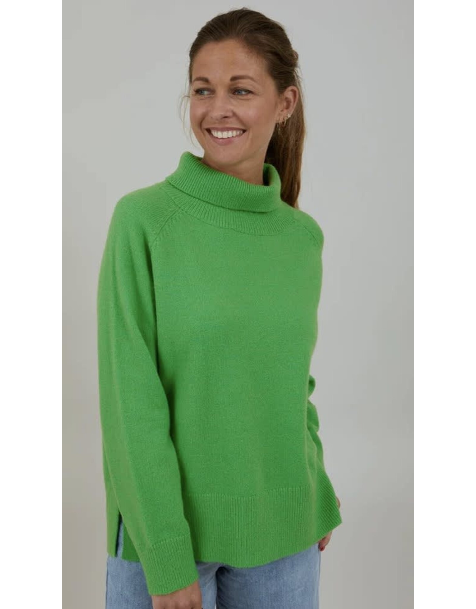 coster copenhagen 234-2418 SWEATER WITH HIGH NECK FOREST GREEN