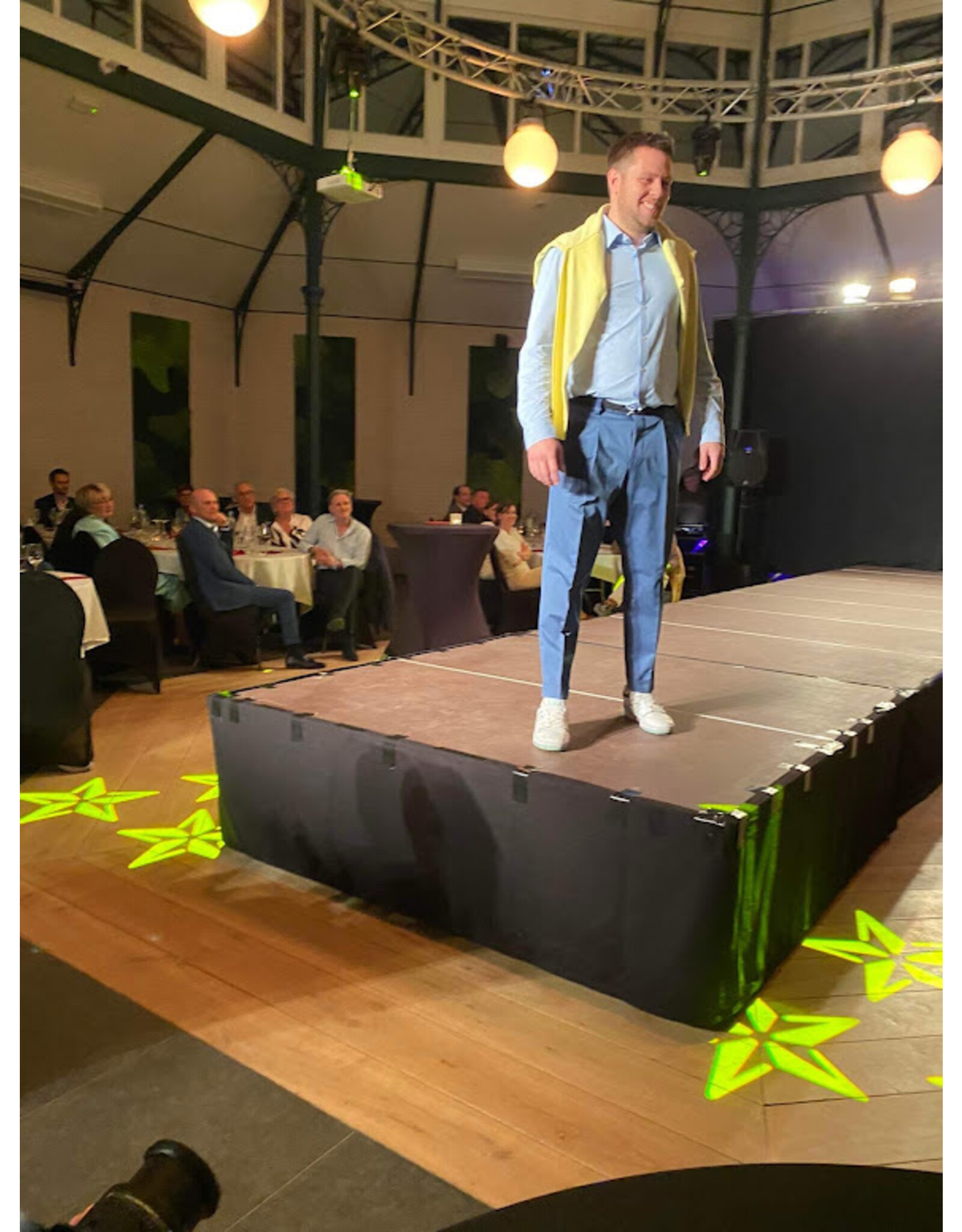 Hugo Boss 50468949 H PERIN PLEAT TROUSER NAVY