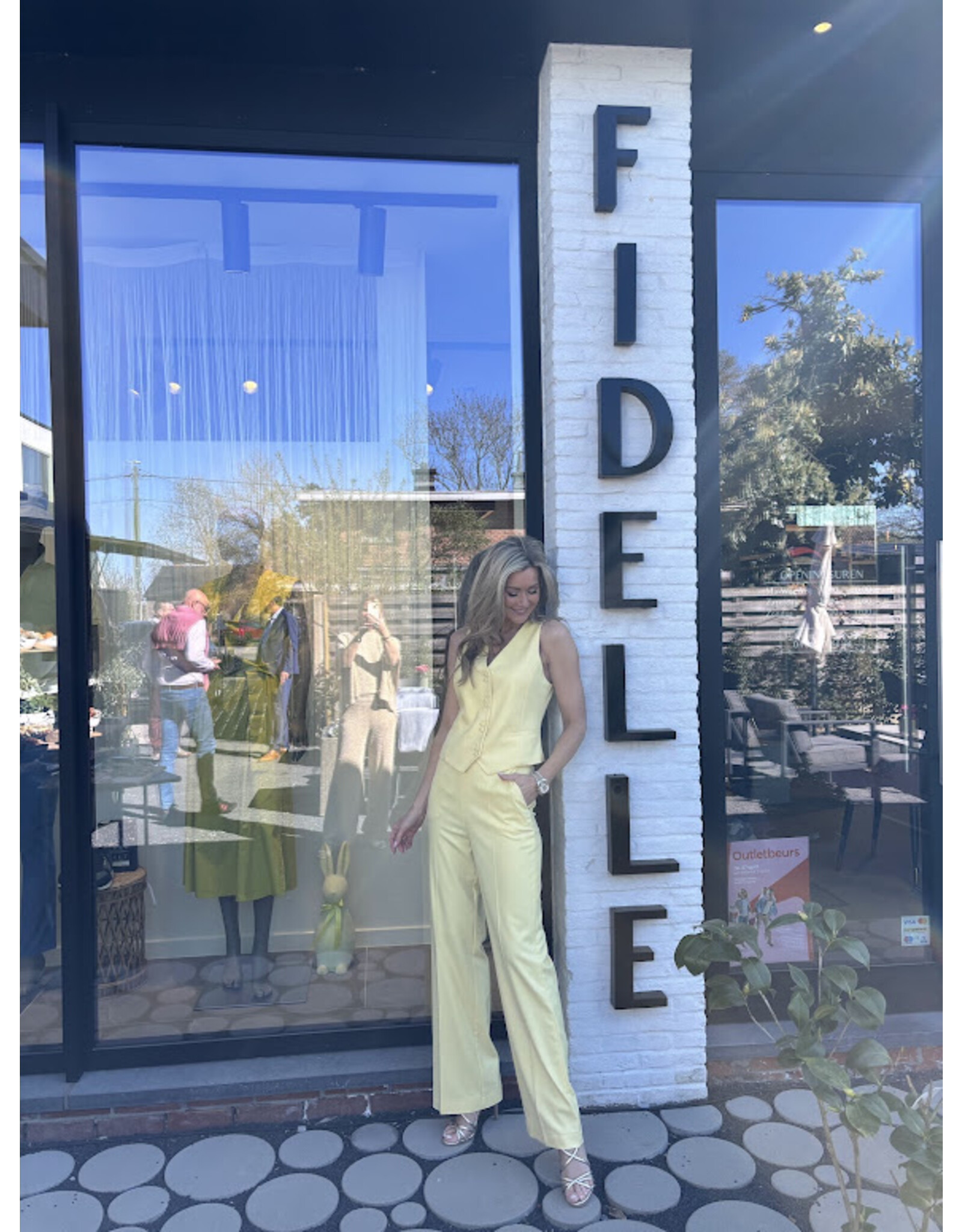 JANICE DAVE YELLOW GILET