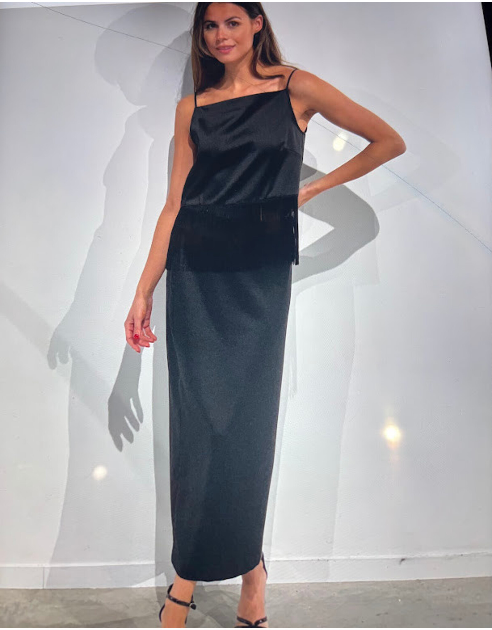 JUST EVE TOP EMORY LUNAR +FRINGES BLACK