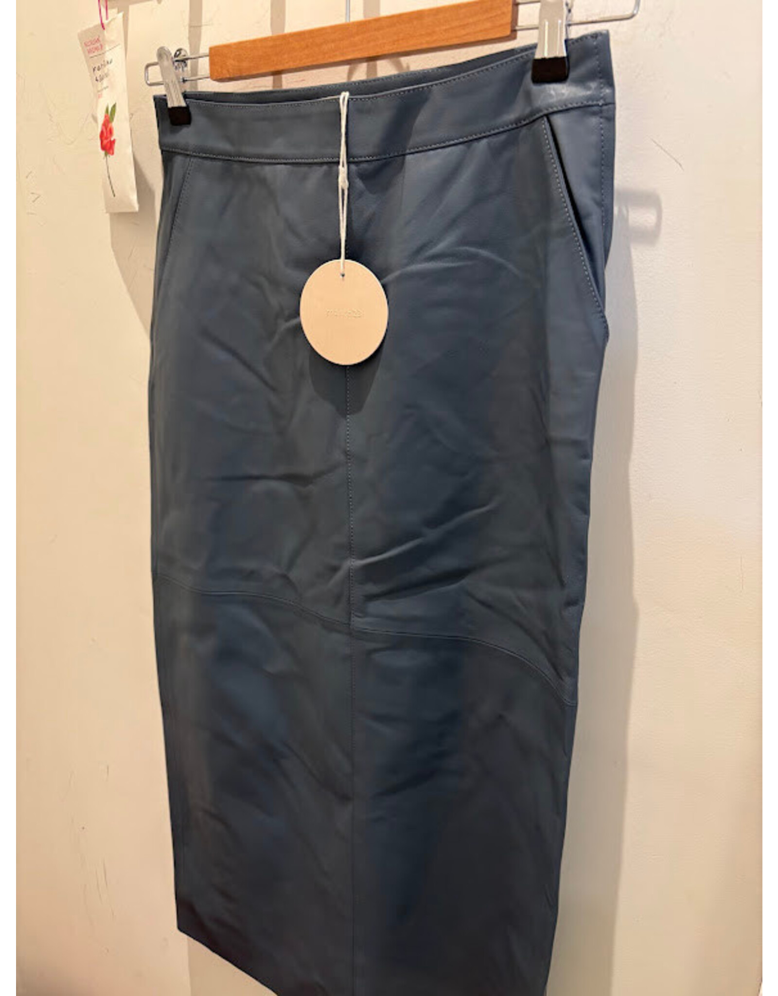 MARCH23 CLAIRE CLOUDY BLUE LETATHER