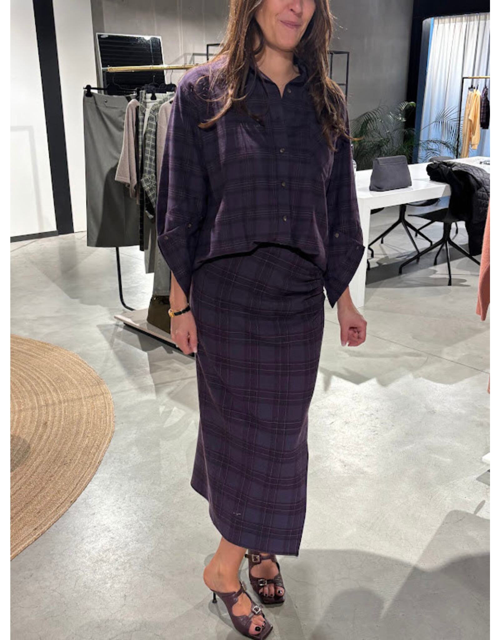 MARCH23 SKIRT CIRI PALE PLUM