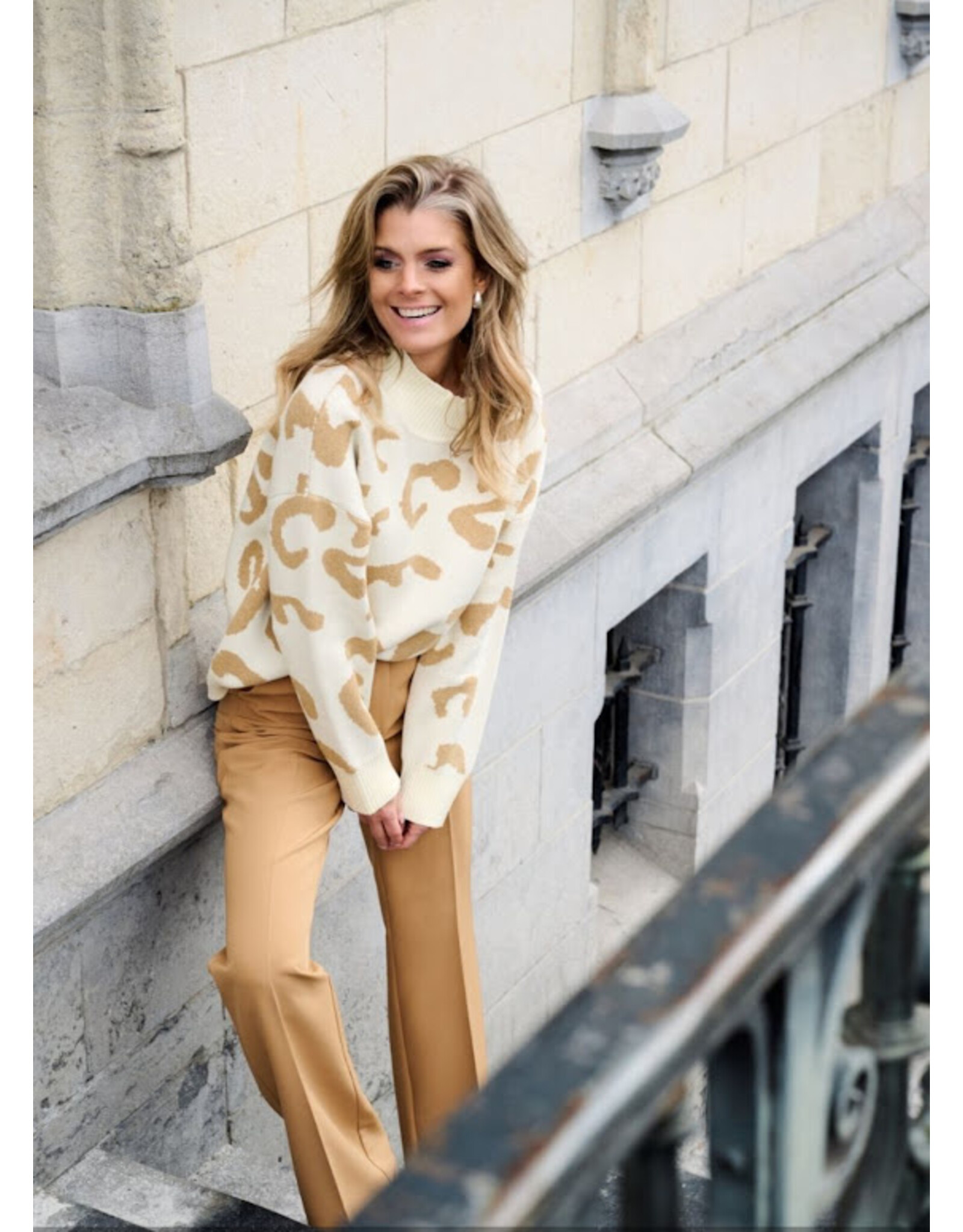 Leonie de Paris LONA PULL VANILLE/CAMEL
