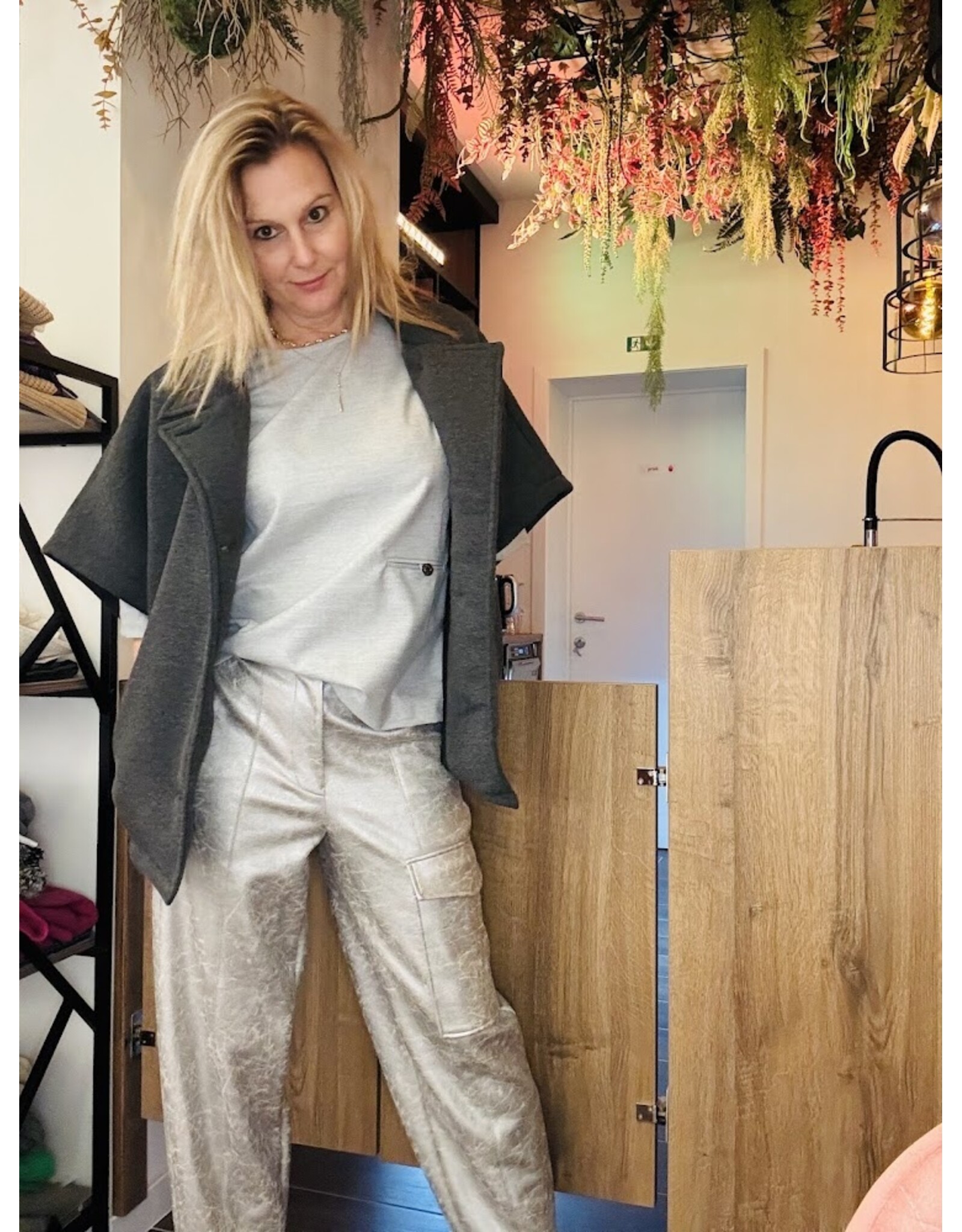 MARCH23 MY VEST RYLEE OS GREY