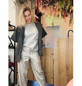 MARCH23 MY VEST RYLEE OS GREY