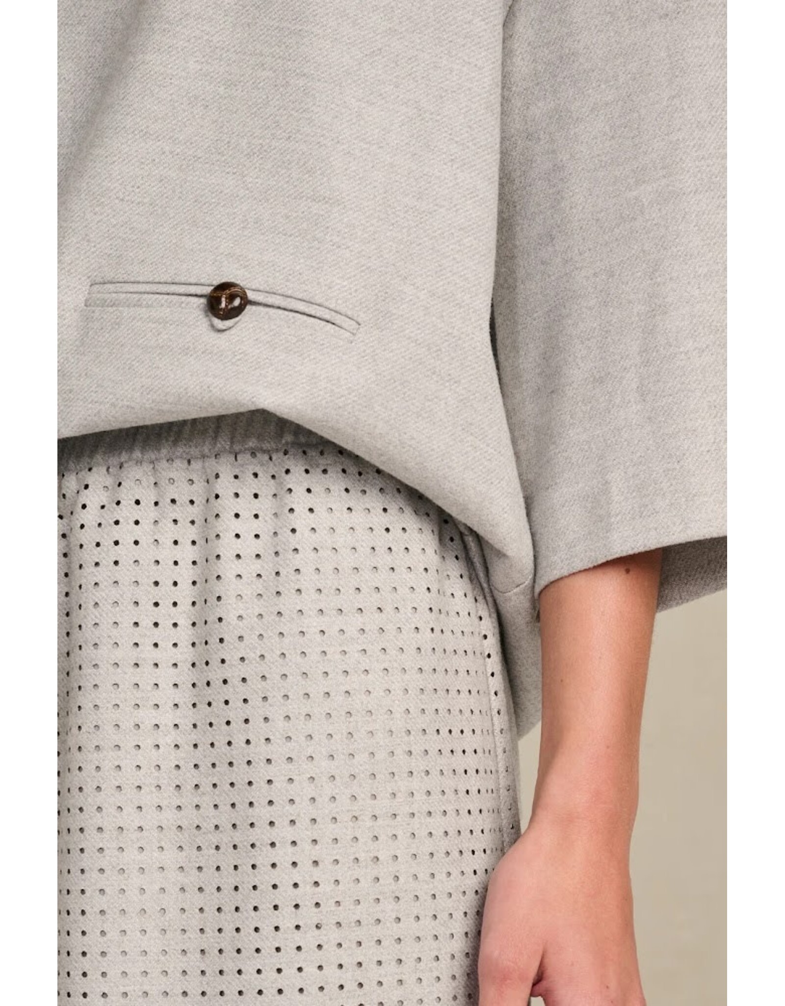 MARCH23 MY SKIRT CHIARI SILVER GREY