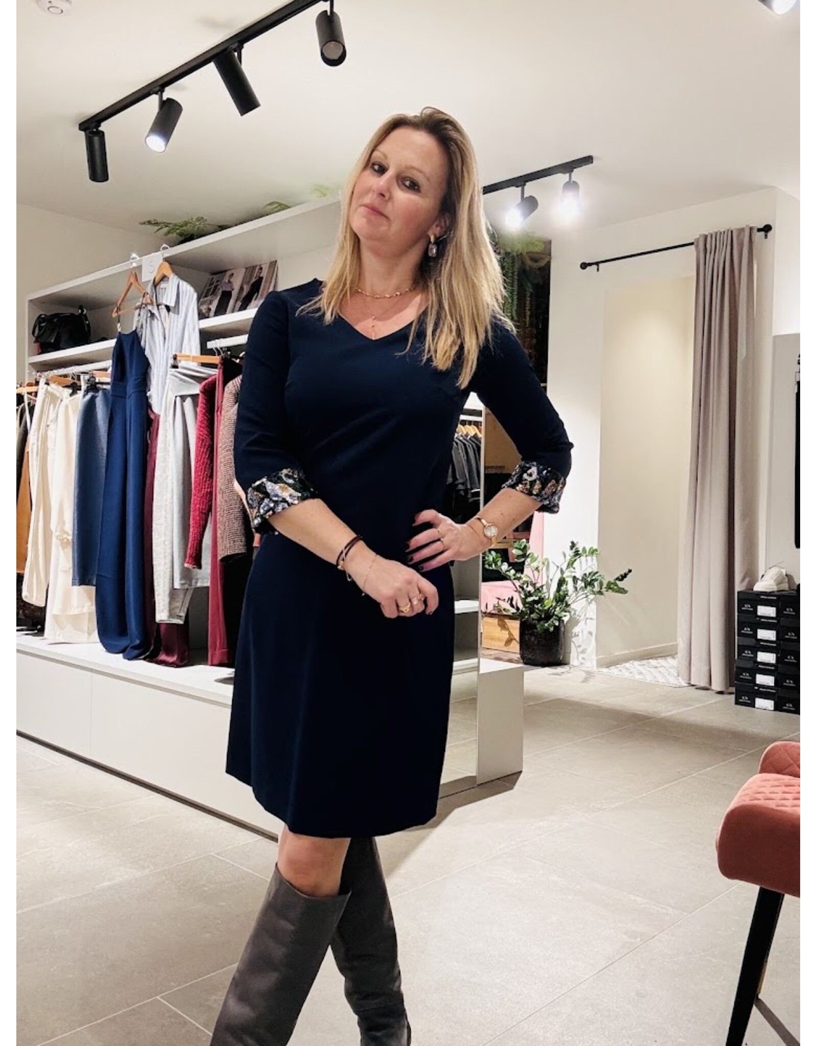 Leonie de Paris LORE KLEED MARINE