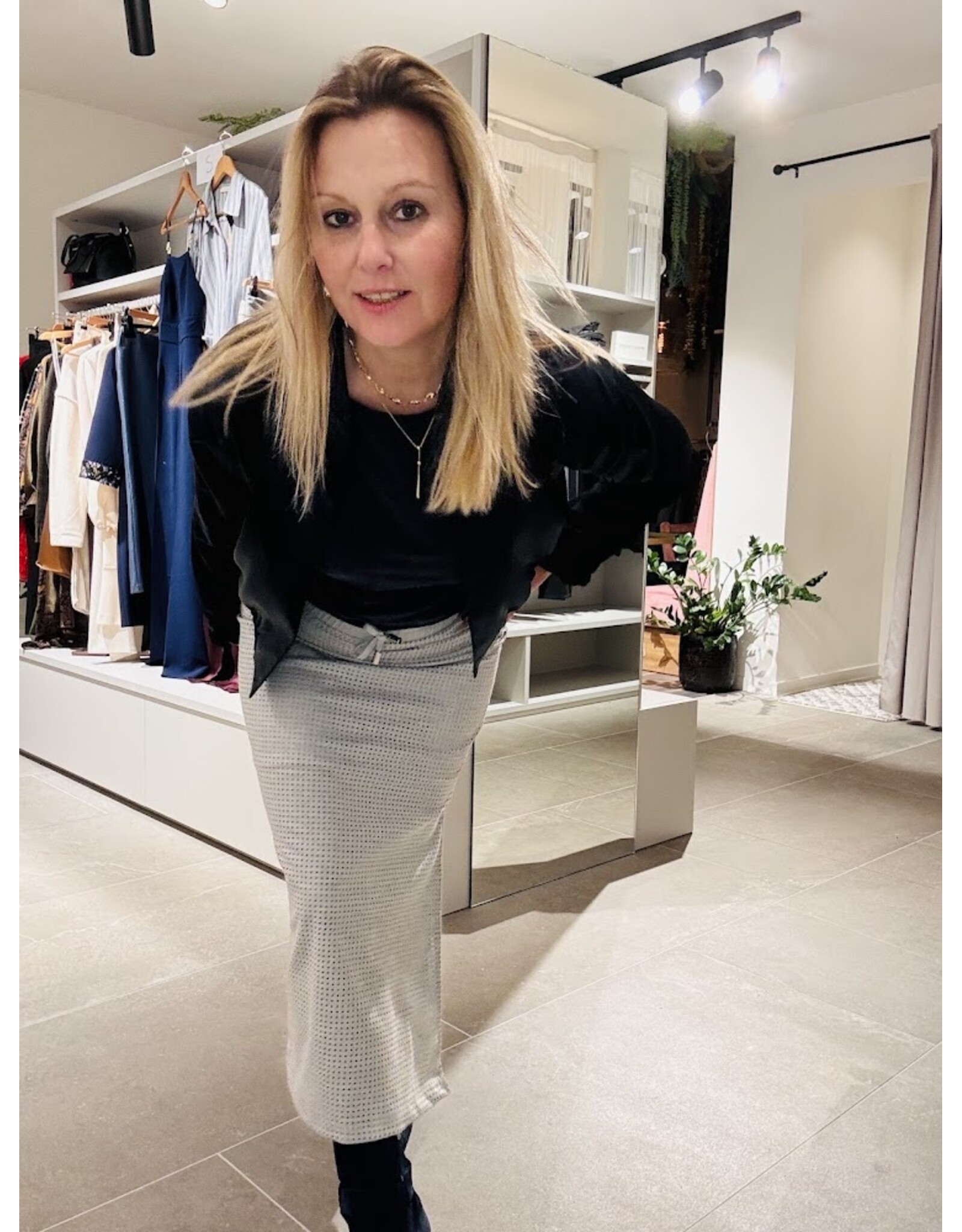 MARCH23 MY SKIRT CHIARI SILVER GREY