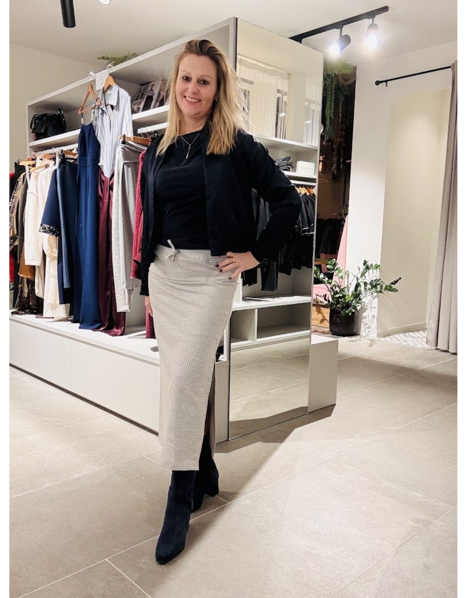 MARCH23 MY SKIRT CHIARI SILVER GREY