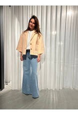 MARCH23 VEST EQUAL POWDER