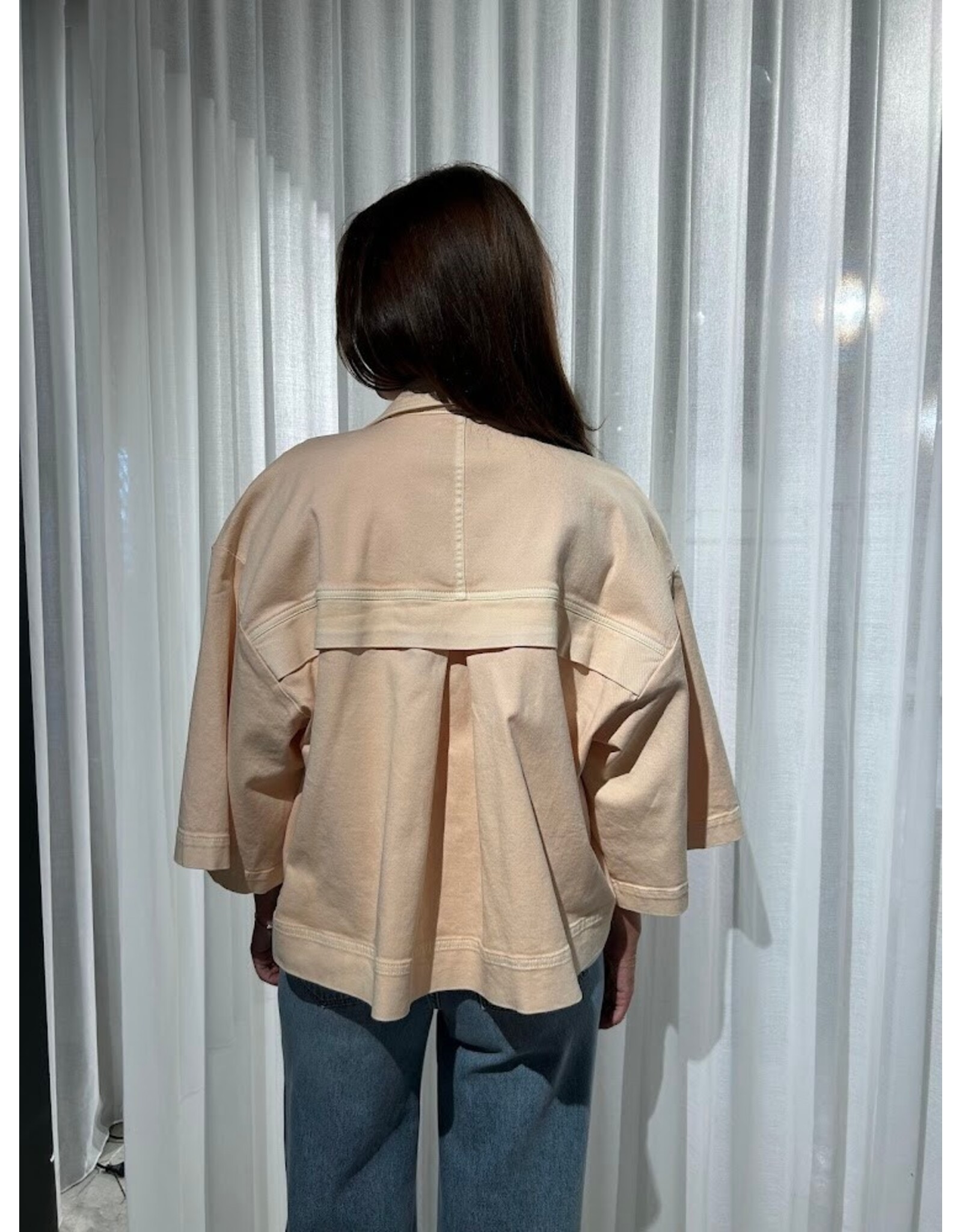 MARCH23 VEST EQUAL POWDER