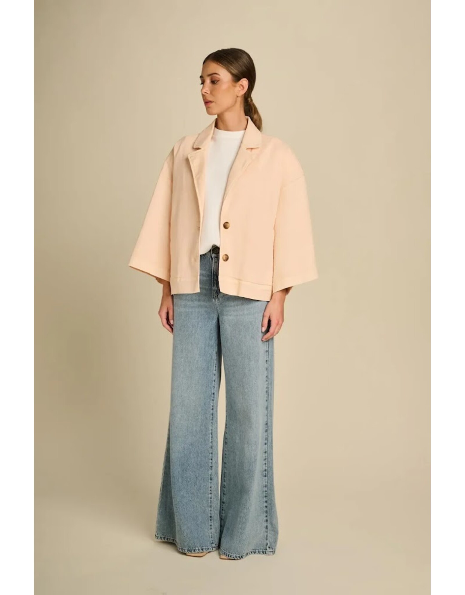 MARCH23 VEST EQUAL POWDER