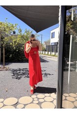 NITAH ROBE ROUGE TANIA