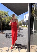 NITAH ROBE ROUGE TANIA