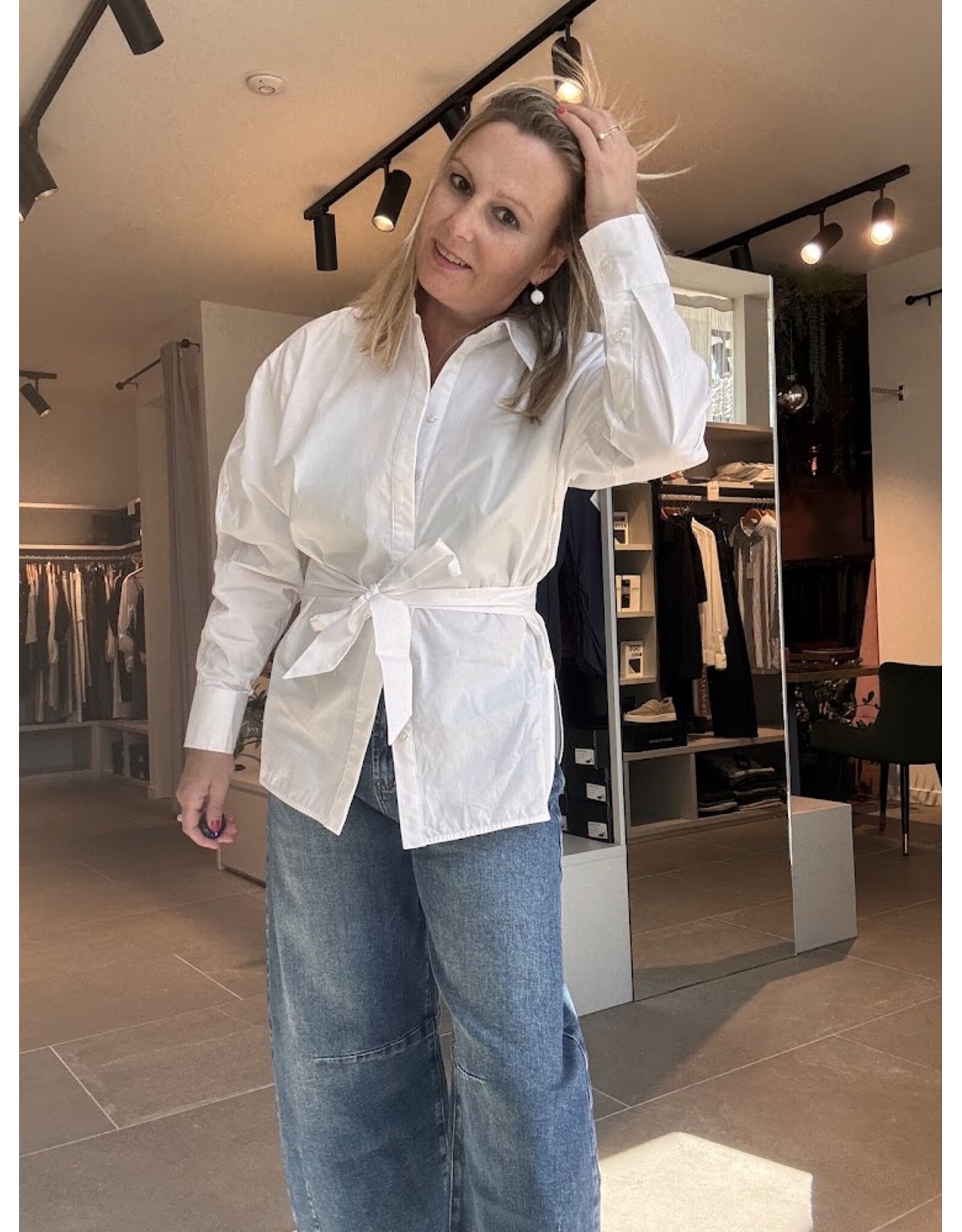 JANICE GLYN OFF WHITE HEMD +DAS