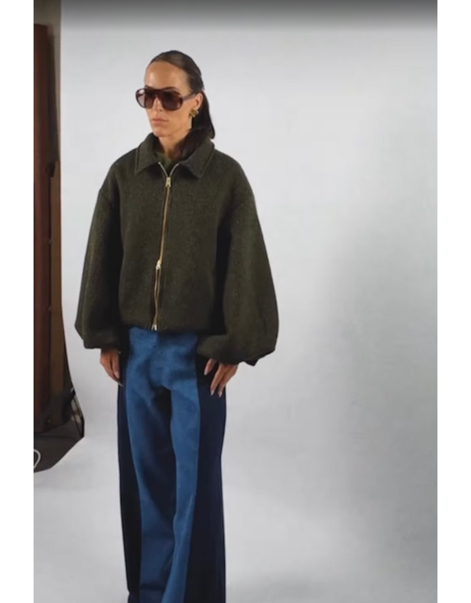 AMANDINE OFFICIAL JW25OMI02 KHAKI JAS