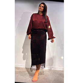 JUST EVE SKIRT LOU SILKY SATIN BURGUNDY