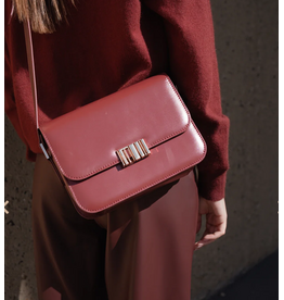 MARCH23 SI-BAG PAULA LEATHER RUST LEATHER ONE