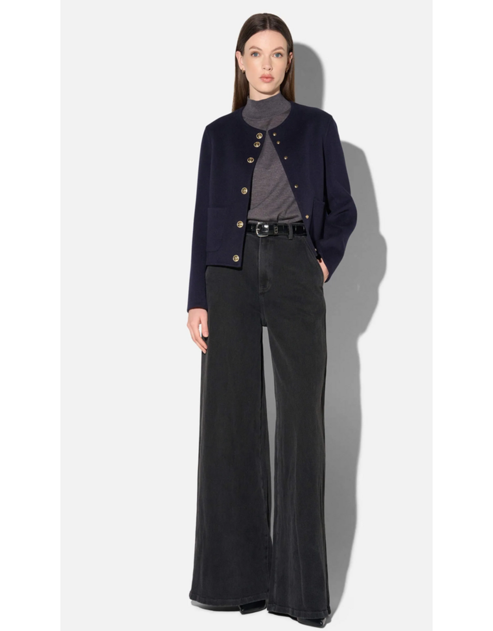 JANICE VINCE DONKERBLAUW CASHMERE JACK KORT