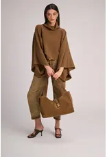 MARCH23 PULL GLASGOW OLIVE