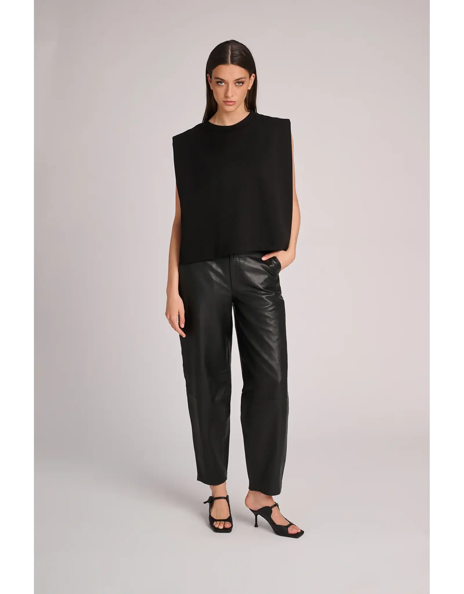 MARCH23 TROUSERS BRUSSELS LEATHER BLACK
