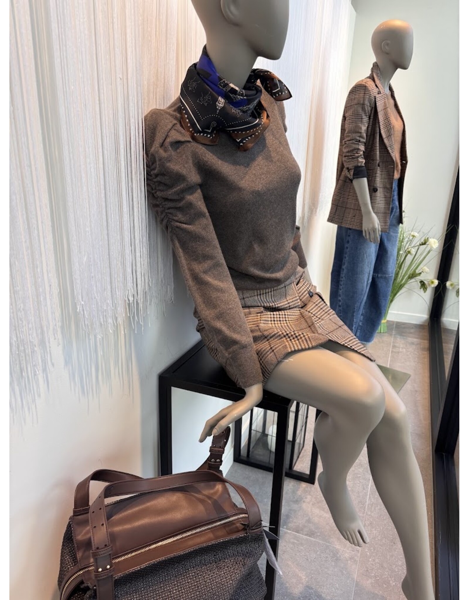 JANICE MAVE DARK BROWN PULLOVER