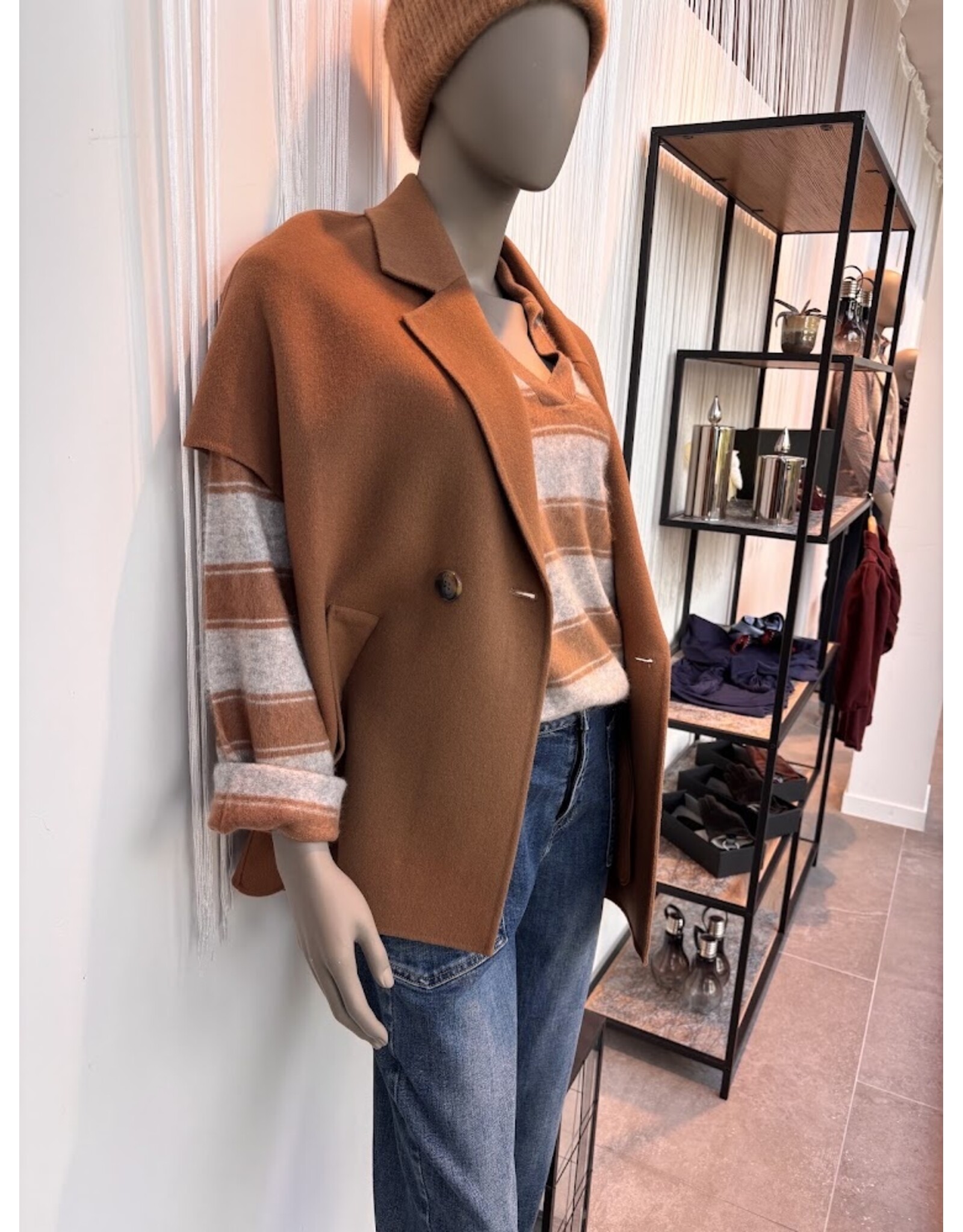 JANICE RESORT CAMEL STRIPES