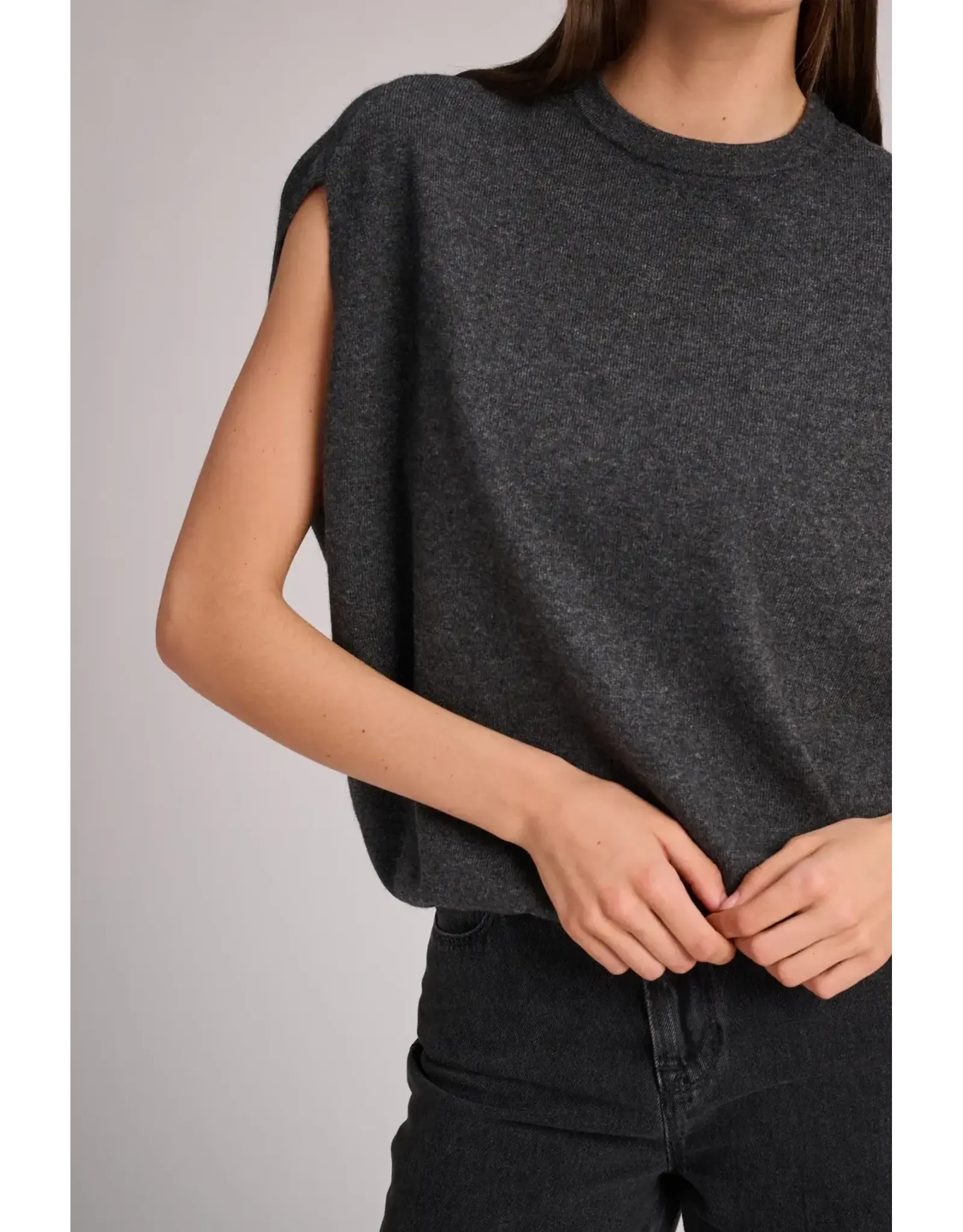 MARCH23 PULL AMSTERDAM DARK GREY WOOLBLEND