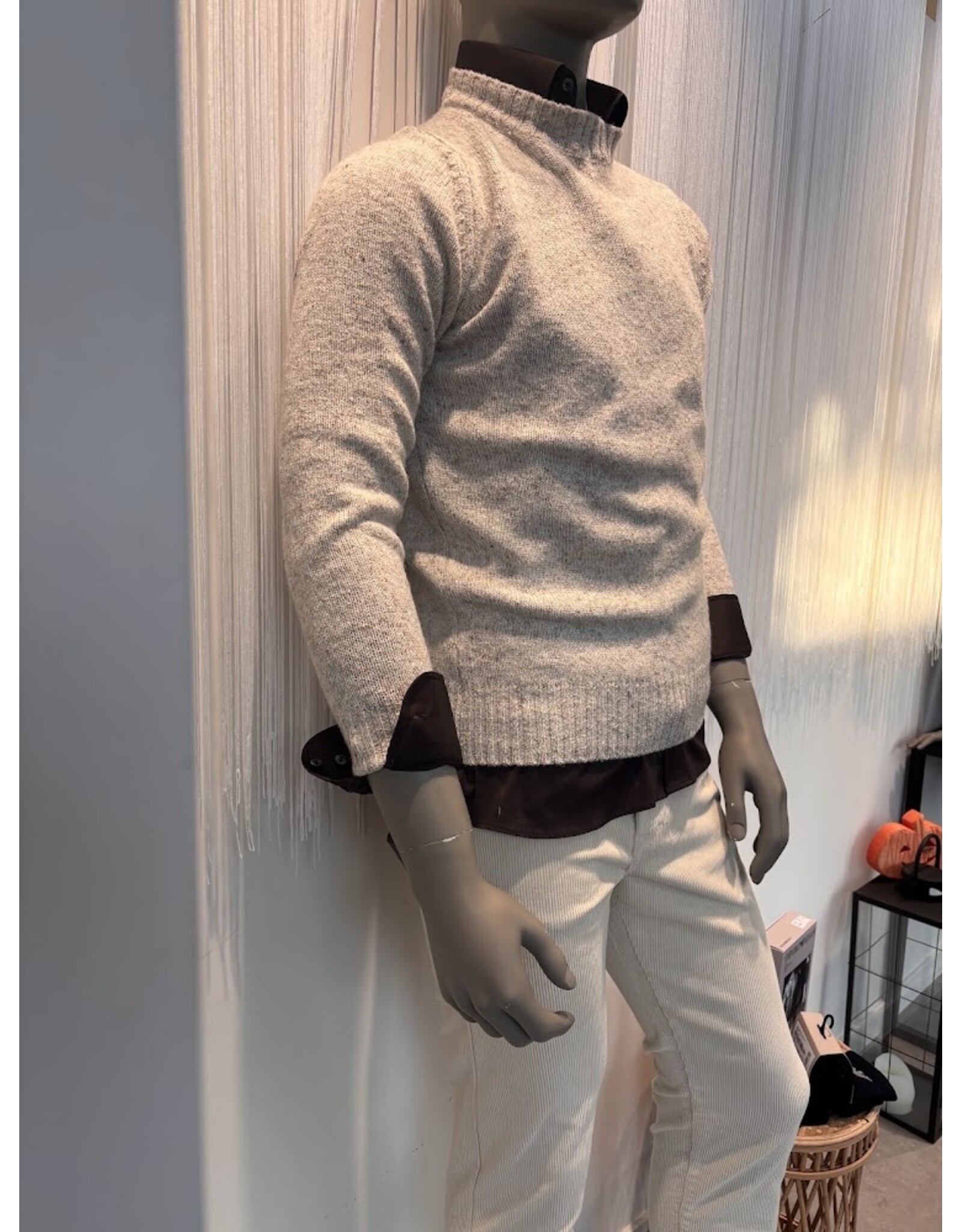 SAND 5684 PULL COL 020
