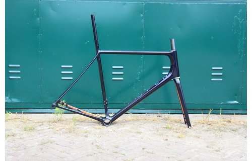 OPEN MIN.D. Frameset
