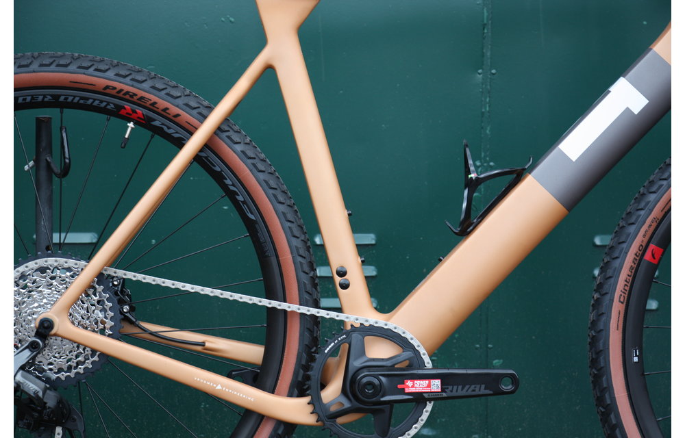 3T Exploro Primo Rival AXS XPLR