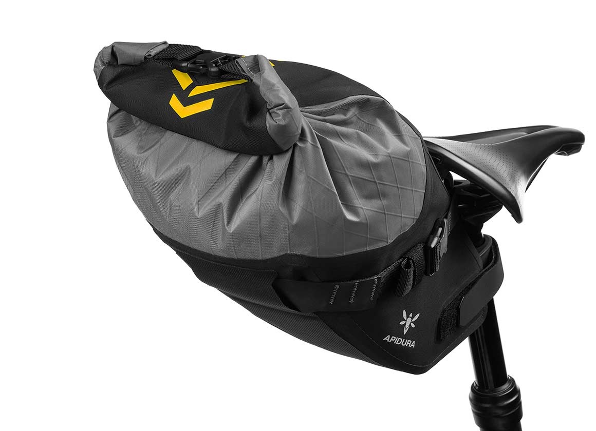 アクセサリー APIDURA BACKCOUNTRY SADDLE PACK 6L サドルバッグ 6L【BACKCOUNTRY SADDLE PACK 6L】｜APIDURA