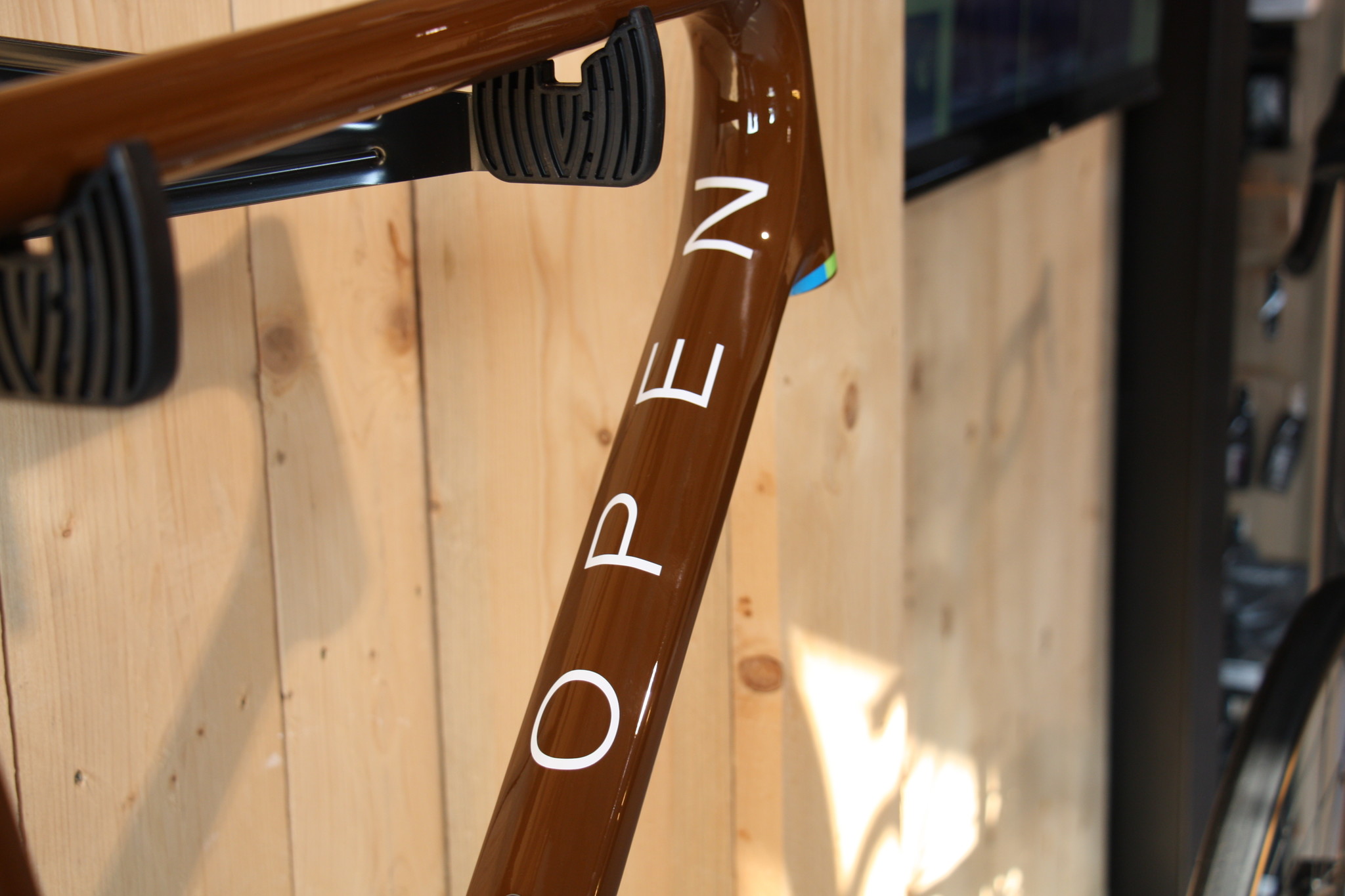 OPEN WI.DE. Frameset Brown