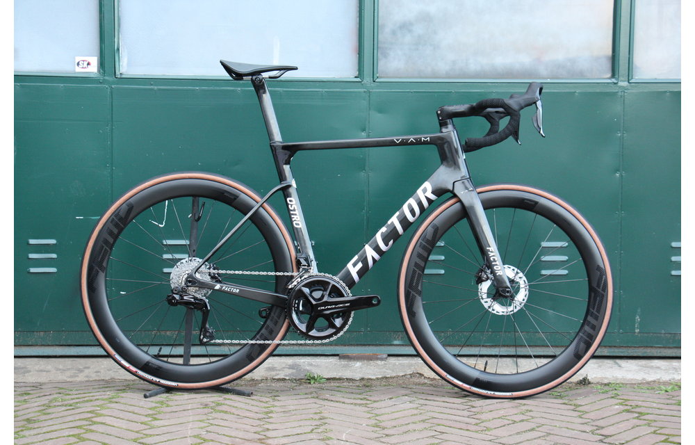 Factor OSTRO V.A.M. Chrome Dura-Ace Di2 R9270