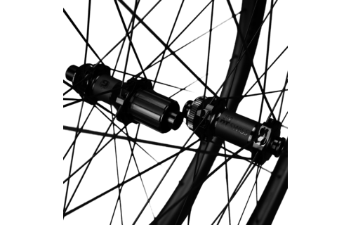 9th Wave Anath 456 Carbon Gravel Räder