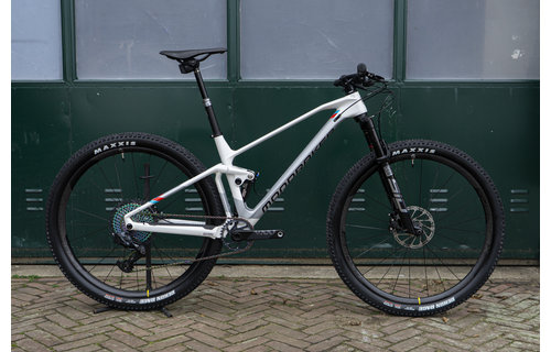 Mondraker F-Podium Carbon DC RR