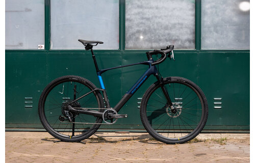 Mondraker Dusty XR E-Gravel